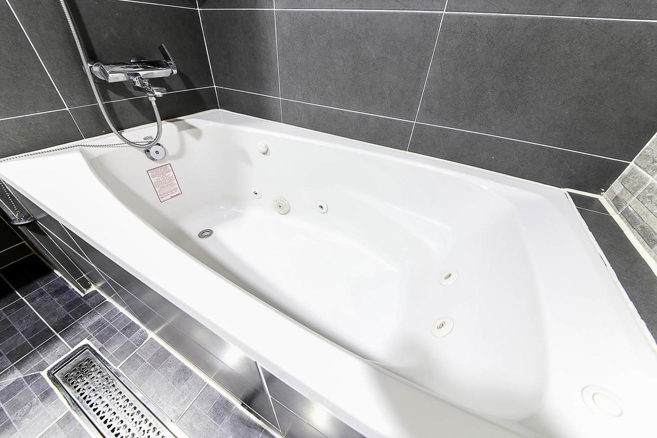White Hotel Suwon Zewnętrze zdjęcie
