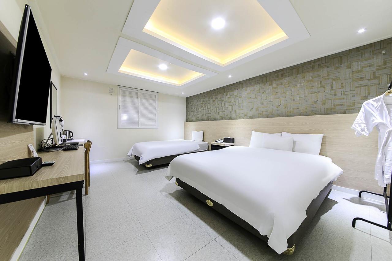 White Hotel Suwon Zewnętrze zdjęcie